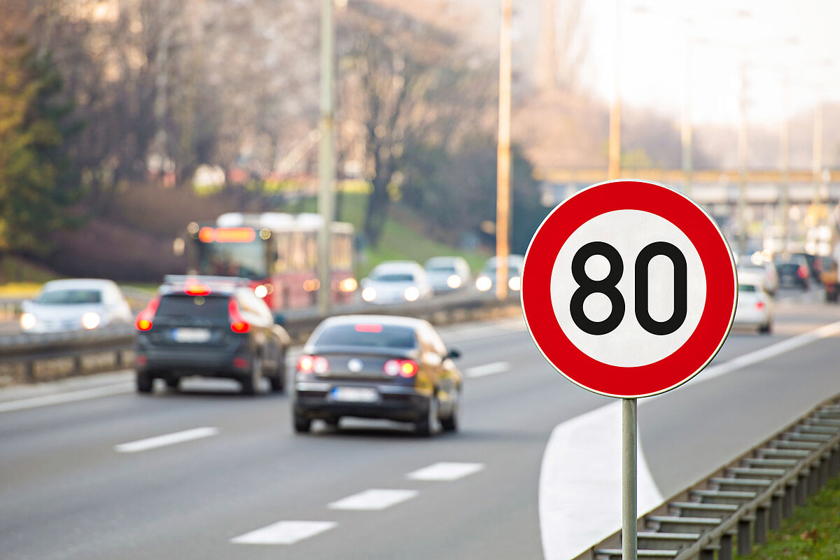 Verkehrszeichen 80, Autobahn